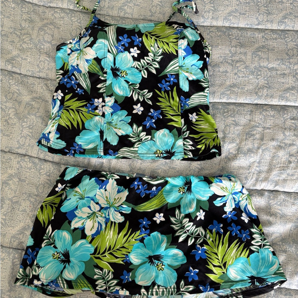 Floral Tankini SET Tank Top & Swim Skirt Bottom Set St John’s Bay Bikini Sz 10